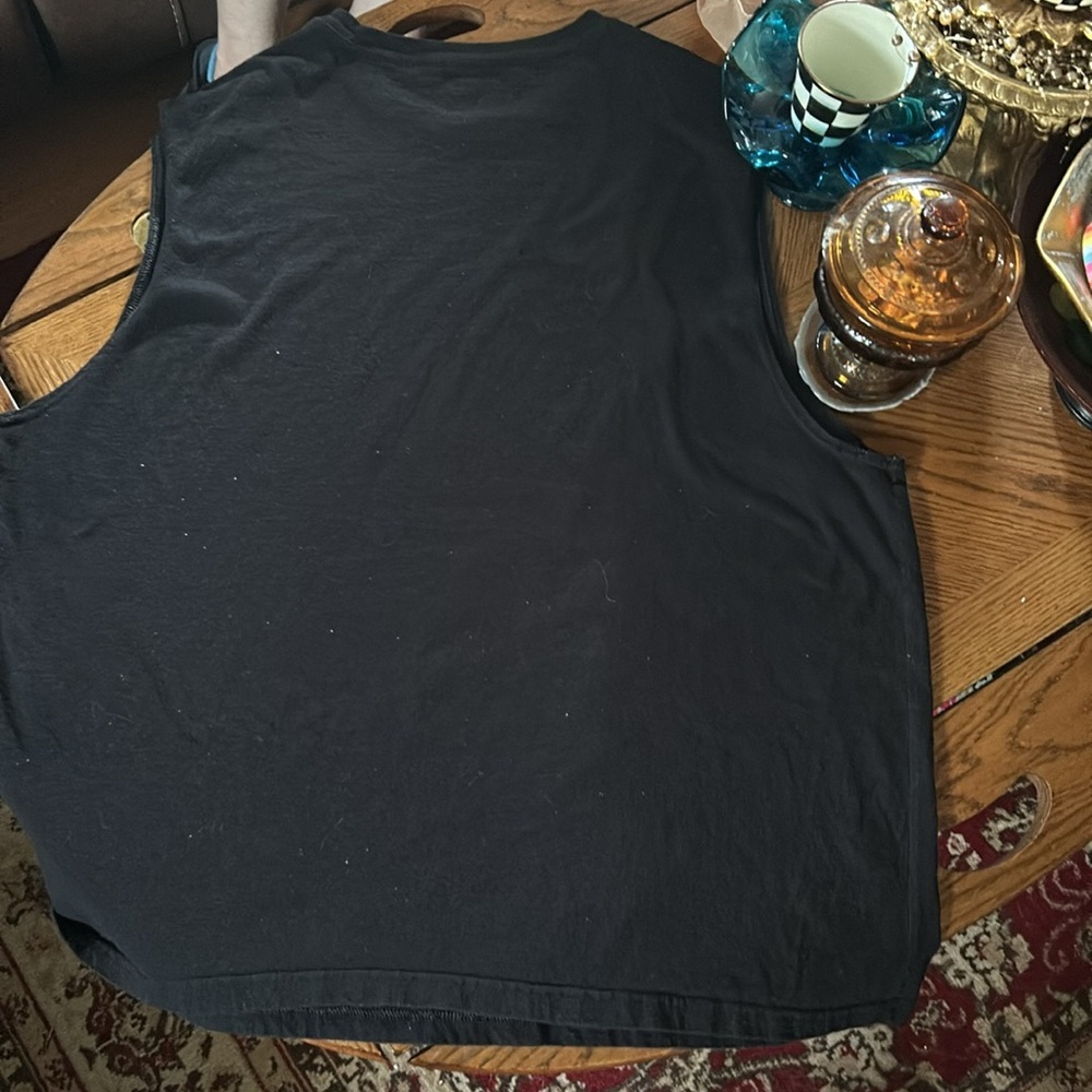 Skull Tank - Picture 7 of 11